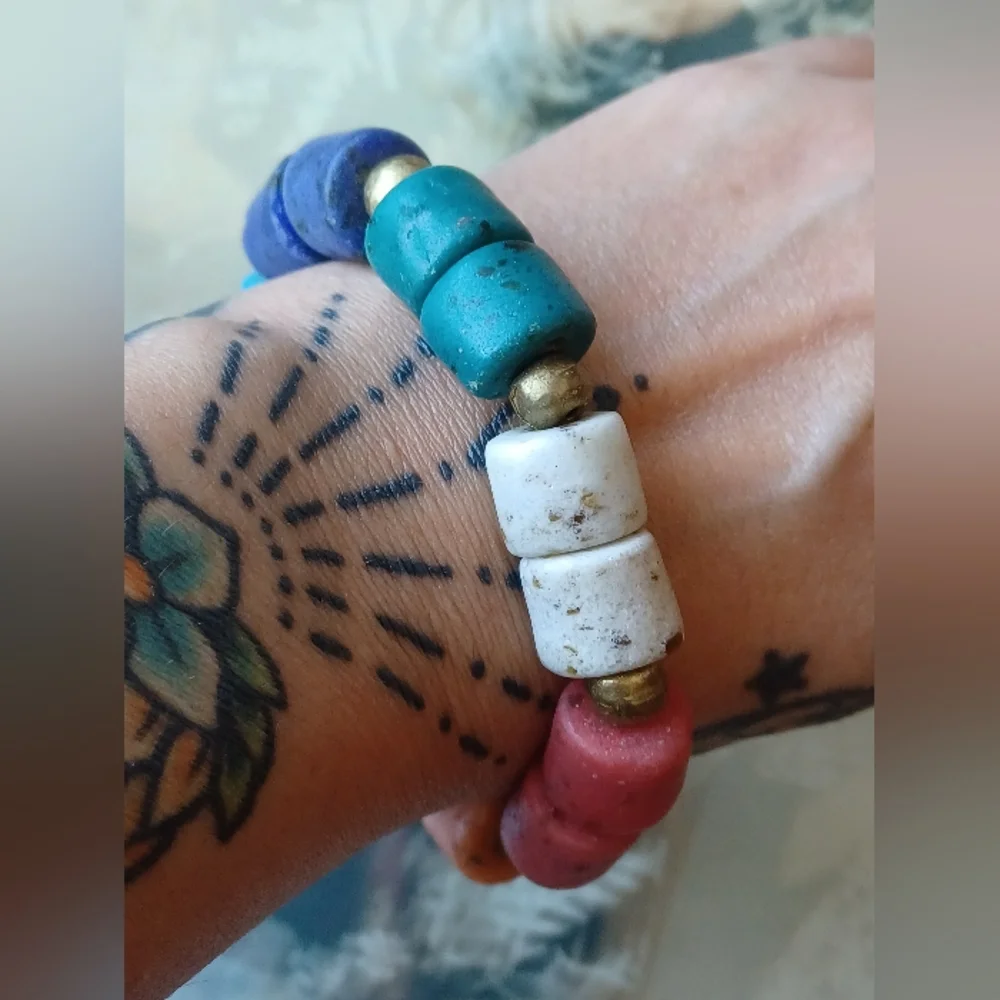 African Kobo Recycled Glass Beaded Bracelet 🩵🧡💙🤍💫 - Picture 4 of 7